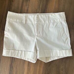 INC International Concepts Women's White Shorts 4 Petite